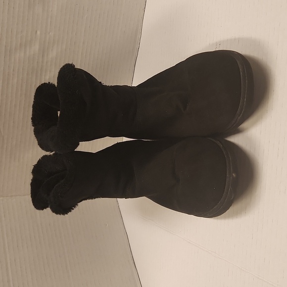 Old Navy Ankle Boots Size 8 Faux Fur Black Faux Suade Outside - Picture 2 of 7